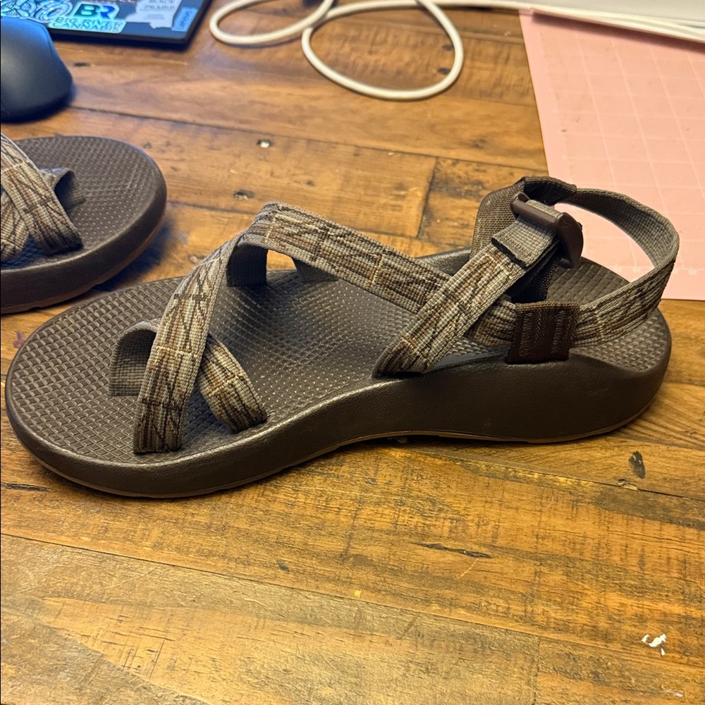 Men’s Chaco Brown Strappy Sandals